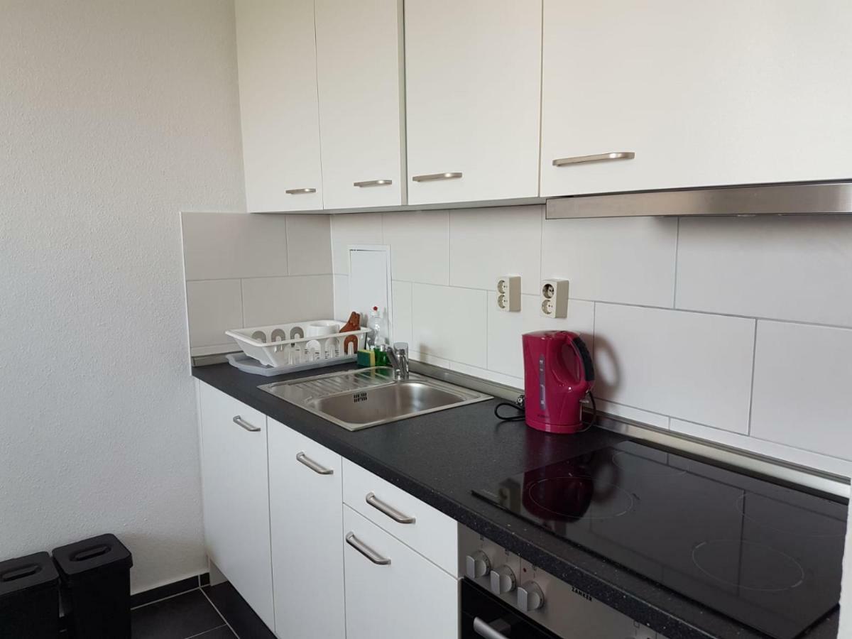 Monteurwohnung Fuer 6 Personen In ไลป์ซิก ภายนอก รูปภาพ